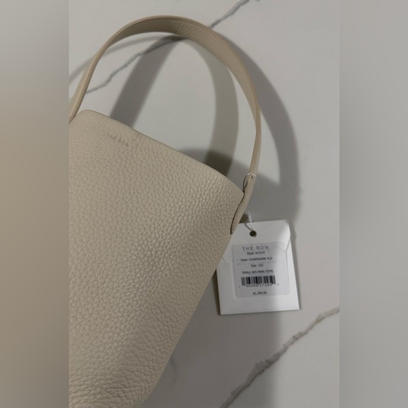 THE ROW Women's Small S/M Park Tote Bag Retail: $1390 (NWT) - Picture 4 of 6